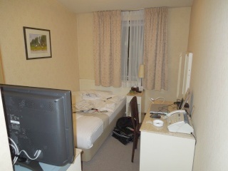 ホテルの部屋1
